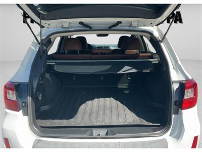 2017 Subaru Outback 2.5i Touring - Photo 16 - Jonestown, PA 17038