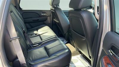 2009 Chevrolet Tahoe LT   - Photo 18 - Jonestown, PA 17038