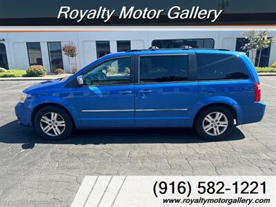 2008 Dodge Grand Caravan SXT   - Photo 2 - Sacramento, CA 95823