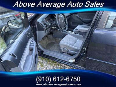 2004 Honda Civic LX   - Photo 3 - Wilmington, NC 28401