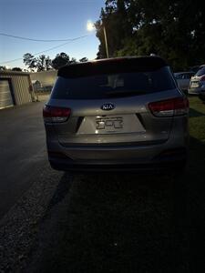 2017 Kia Sorento LX V6   - Photo 3 - Wilmington, NC 28401