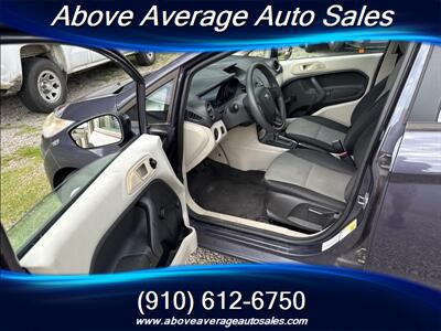 2013 Ford Fiesta S   - Photo 3 - Wilmington, NC 28401