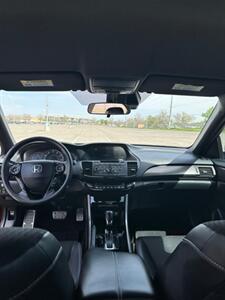 2016 Honda Accord Sport w/Honda Sensing   - Photo 18 - Albuquerque, NM 87106