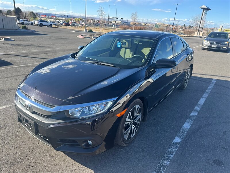 2018 Honda Civic EX-T   - Photo 1 - Albuquerque, NM 87106