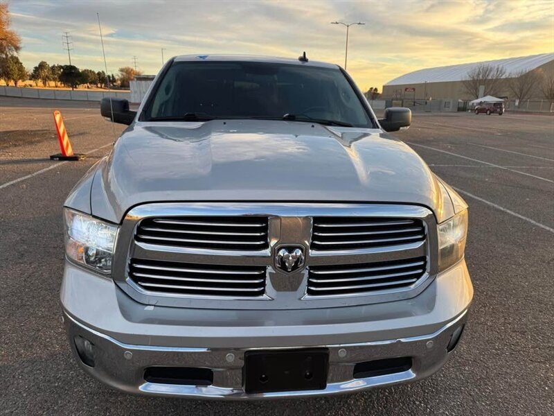 2018 RAM 1500 SLT  