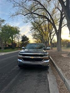 2018 Chevrolet Silverado 1500 LT   - Photo 2 - Albuquerque, NM 87106