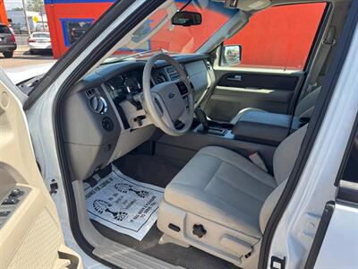 2011 Ford Expedition EL XLT - Photo 18 - Albuquerque, NM 87107