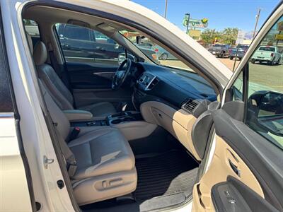 2017 Honda Ridgeline RTL - Photo 16 - Albuquerque, NM 87107