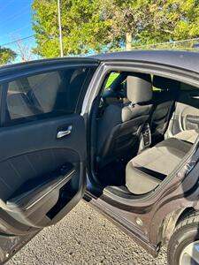 2016 Dodge Charger R/T   - Photo 11 - Albuquerque, NM 87106