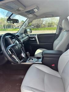 2015 Toyota 4Runner SR5 Premium   - Photo 18 - Albuquerque, NM 87106