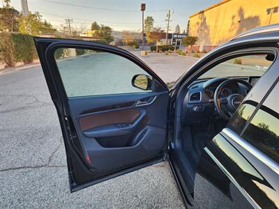 2015 Audi Q3 2.0T Premium Plus   - Photo 9 - La Crescenta, CA 91214