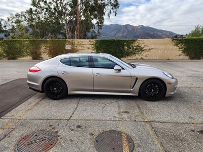 2011 Porsche Panamera S   - Photo 4 - La Crescenta, CA 91214