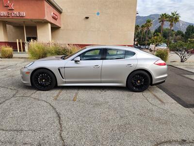 2011 Porsche Panamera S   - Photo 8 - La Crescenta, CA 91214