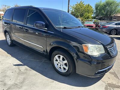 2011 Chrysler Town & Country Touring   - Photo 2 - Phoenix, AZ 85015