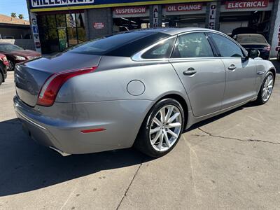 2012 Jaguar XJ   - Photo 3 - Phoenix, AZ 85015