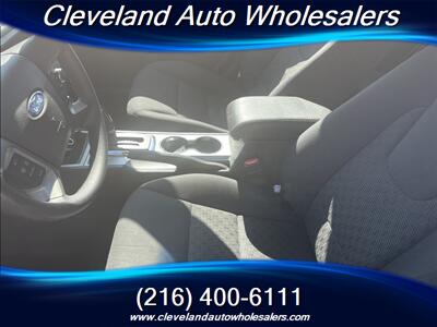 2011 Ford Fusion SE   - Photo 10 - Cleveland, OH 44105