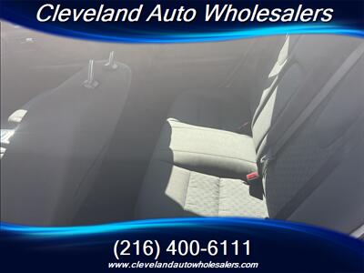 2011 Ford Fusion SE   - Photo 8 - Cleveland, OH 44105