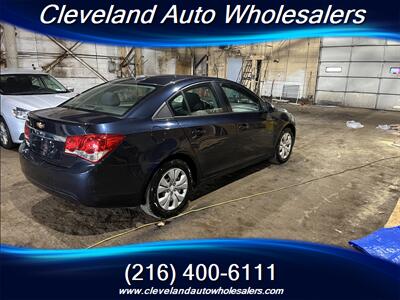 2016 Chevrolet Cruze Limited LS Auto   - Photo 5 - Cleveland, OH 44105