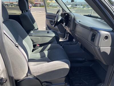 2004 Chevrolet Avalanche 1500   - Photo 15 - Tracy, CA 95376