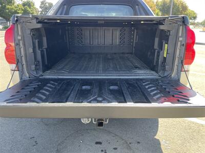 2004 Chevrolet Avalanche 1500   - Photo 6 - Tracy, CA 95376