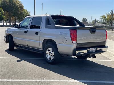 2004 Chevrolet Avalanche 1500   - Photo 5 - Tracy, CA 95376