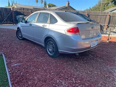 2010 Ford Focus SE   - Photo 3 - Tracy, CA 95376