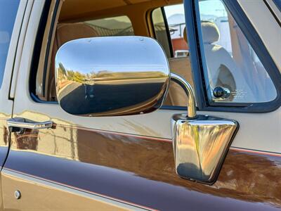 1987 Chevrolet Suburban 1/2 Ton 4x4   - Photo 47 - Sierra Vista, AZ 85635