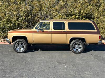 1987 Chevrolet Suburban 1/2 Ton 4x4   - Photo 2 - Sierra Vista, AZ 85635