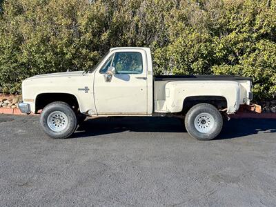 1985 Chevrolet C/K 10 Series K10 Silverado   - Photo 8 - Sierra Vista, AZ 85635