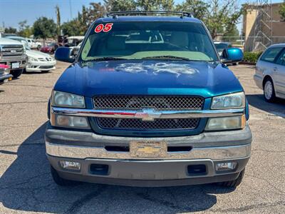 2005 Chevrolet Avalanche 1500 LT 4dr Crew Cab SB RWD   - Photo 2 - Sierra Vista, AZ 85635