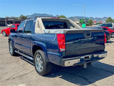 2005 Chevrolet Avalanche 1500 LT 4dr Crew Cab SB RWD   - Photo 7 - Sierra Vista, AZ 85635