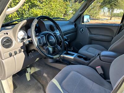 2003 Jeep Liberty Limited   - Photo 10 - Sierra Vista, AZ 85635