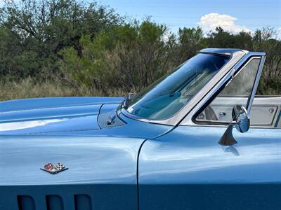 1965 Chevrolet Corvette   - Photo 23 - Sierra Vista, AZ 85635