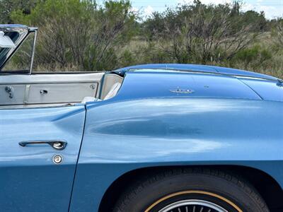 1965 Chevrolet Corvette   - Photo 25 - Sierra Vista, AZ 85635