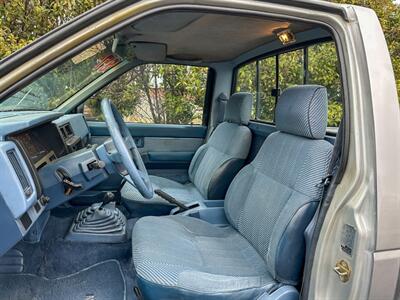 1987 Nissan Truck SE V6   - Photo 11 - Sierra Vista, AZ 85635