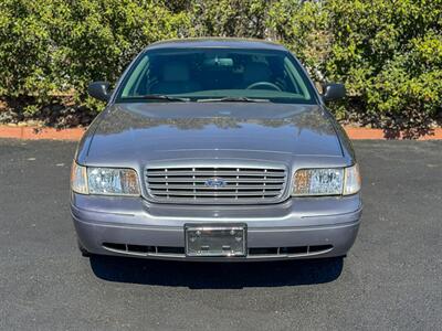 2006 Ford Crown Victoria LX Sport   - Photo 2 - Sierra Vista, AZ 85635