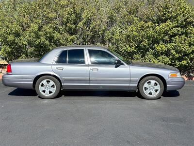 2006 Ford Crown Victoria LX Sport   - Photo 4 - Sierra Vista, AZ 85635