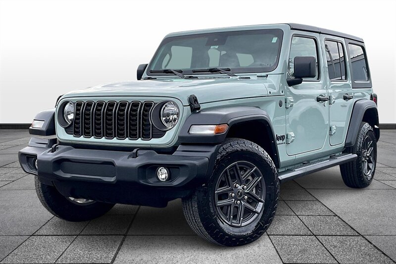 2024 Jeep Wrangler Sport - Photo 2 - Ponce, AL 00717