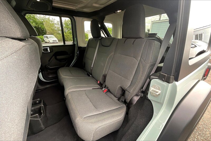 2024 Jeep Wrangler Sport - Photo 26 - Ponce, AL 00717