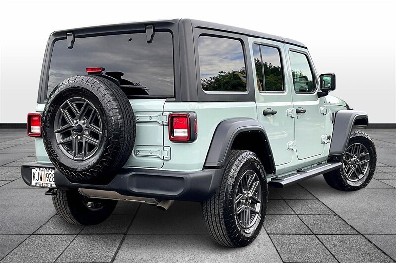 2024 Jeep Wrangler Sport - Photo 13 - Ponce, AL 00717