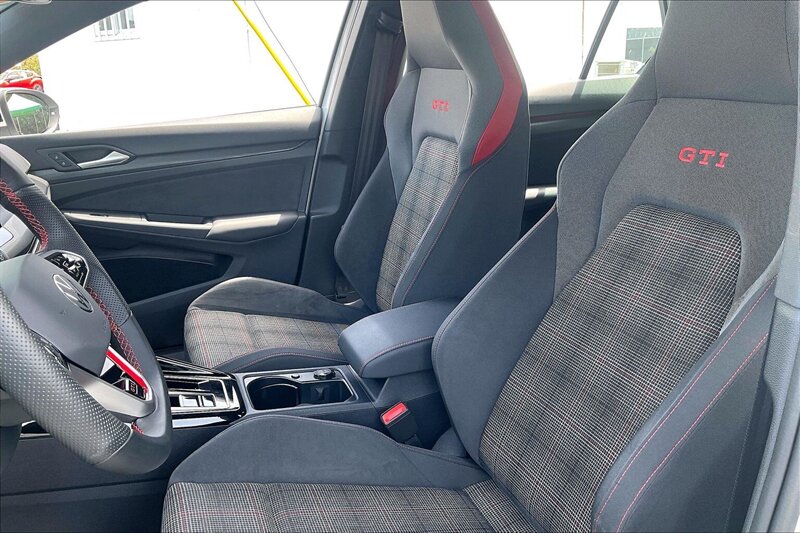 2024 Volkswagen Golf GTI S - Photo 25 - Ponce, AL 00717