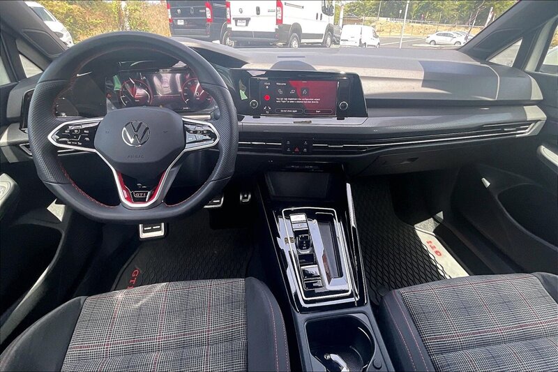 2024 Volkswagen Golf GTI S - Photo 15 - Ponce, AL 00717