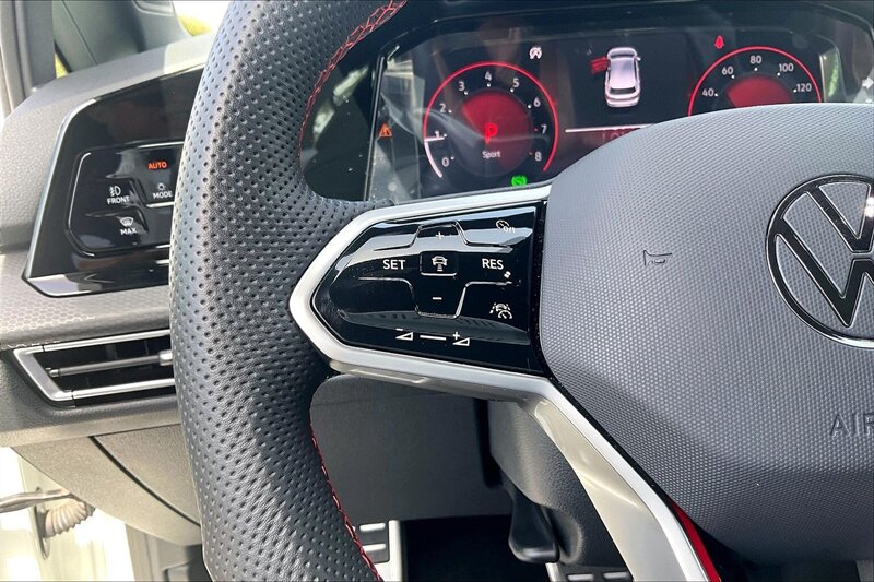 2024 Volkswagen Golf GTI S - Photo 18 - Ponce, AL 00717