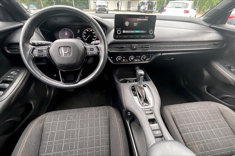 2024 Honda HR-V Sport - Photo 15 - Ponce, AL 00717