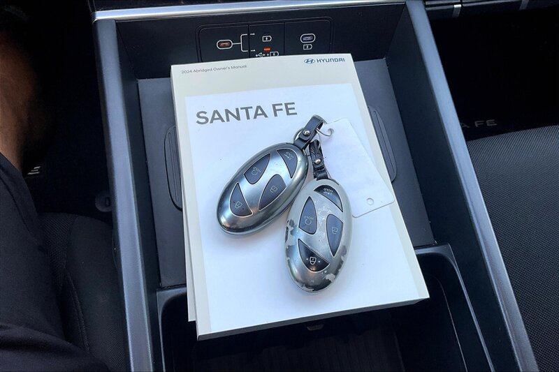 2024 Hyundai SANTA FE SE - Photo 11 - Ponce, AL 00717