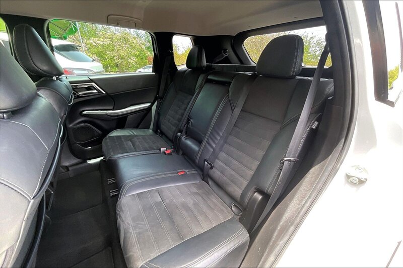 2022 Mitsubishi Outlander SE Launch Edition - Photo 25 - Ponce, AL 00717