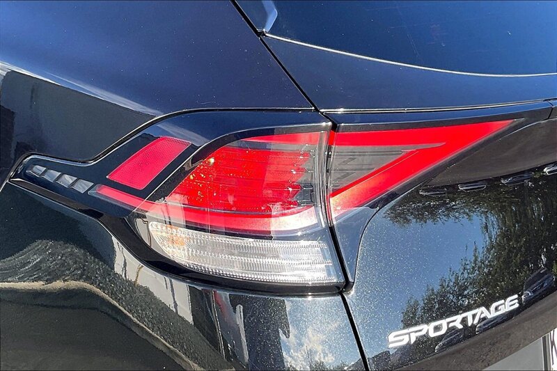 2024 Kia Sportage EX - Photo 28 - Ponce, AL 00717