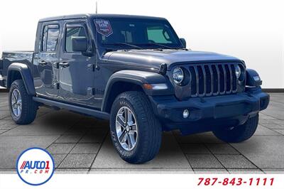 2020 Jeep Gladiator Sport Truck