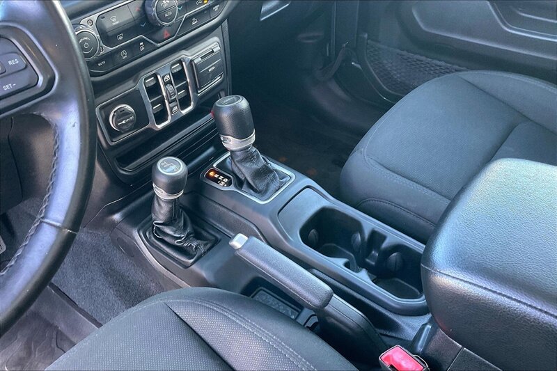 2020 Jeep Gladiator Sport - Photo 17 - Ponce, AL 00717