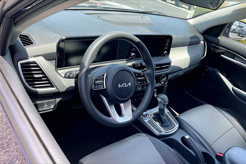 2024 Kia Seltos LX - Photo 14 - Ponce, AL 00717